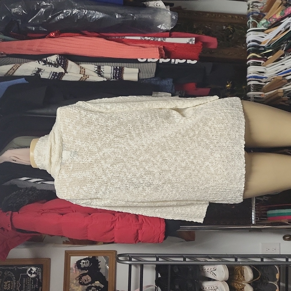 Fever sweater sm